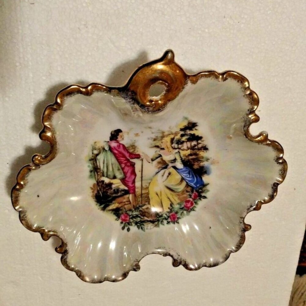 ARNALT Courting Couple Vintage Porcelain Ruffled Dish Signed JAPAN Courtship #55